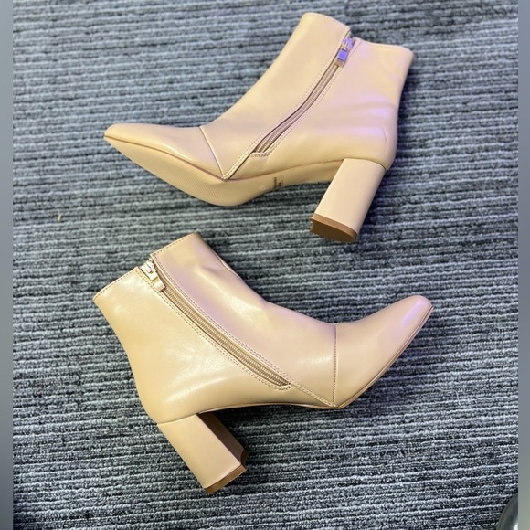 Sarai Light Nude Pointed-Toe Ankle Booties - Picture 3 of 5